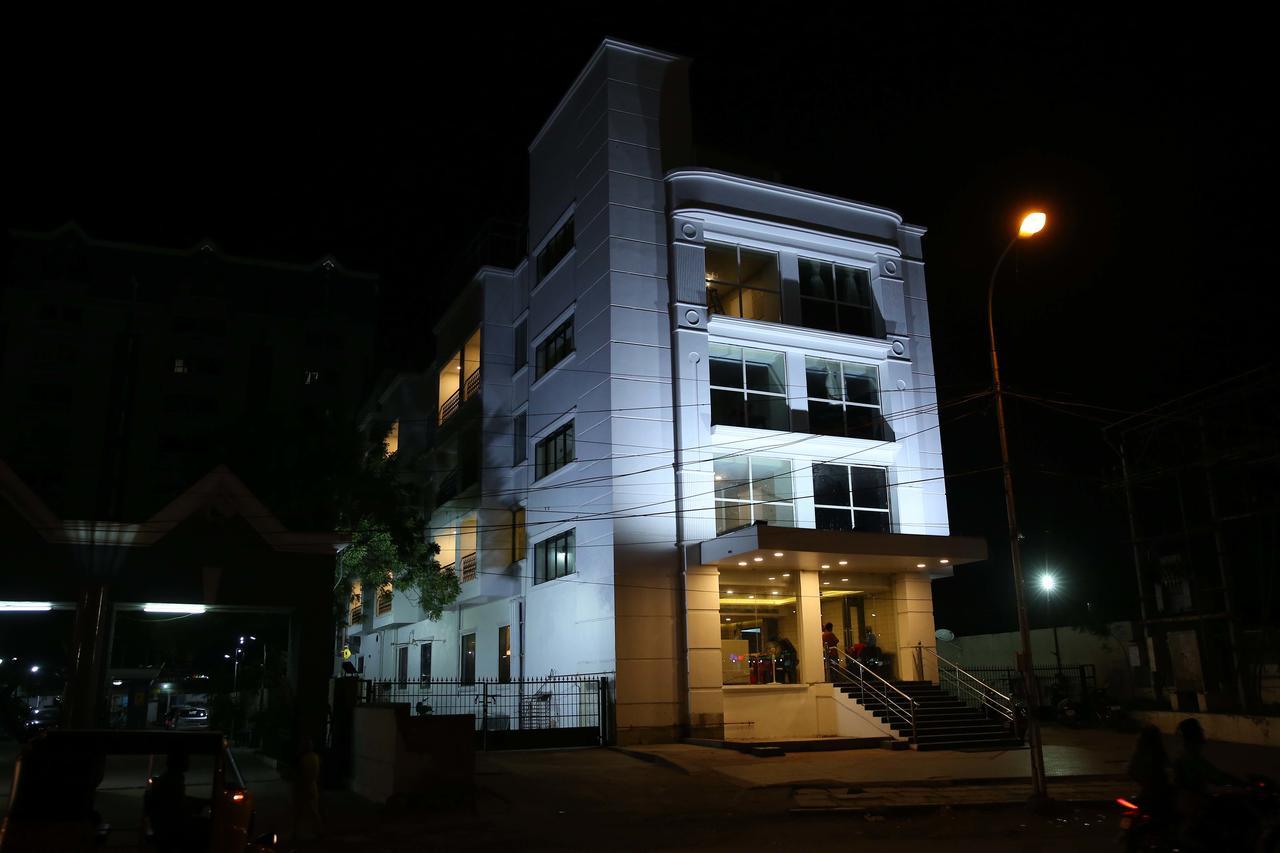 Hotel La Castle Chennai Zewnętrze zdjęcie